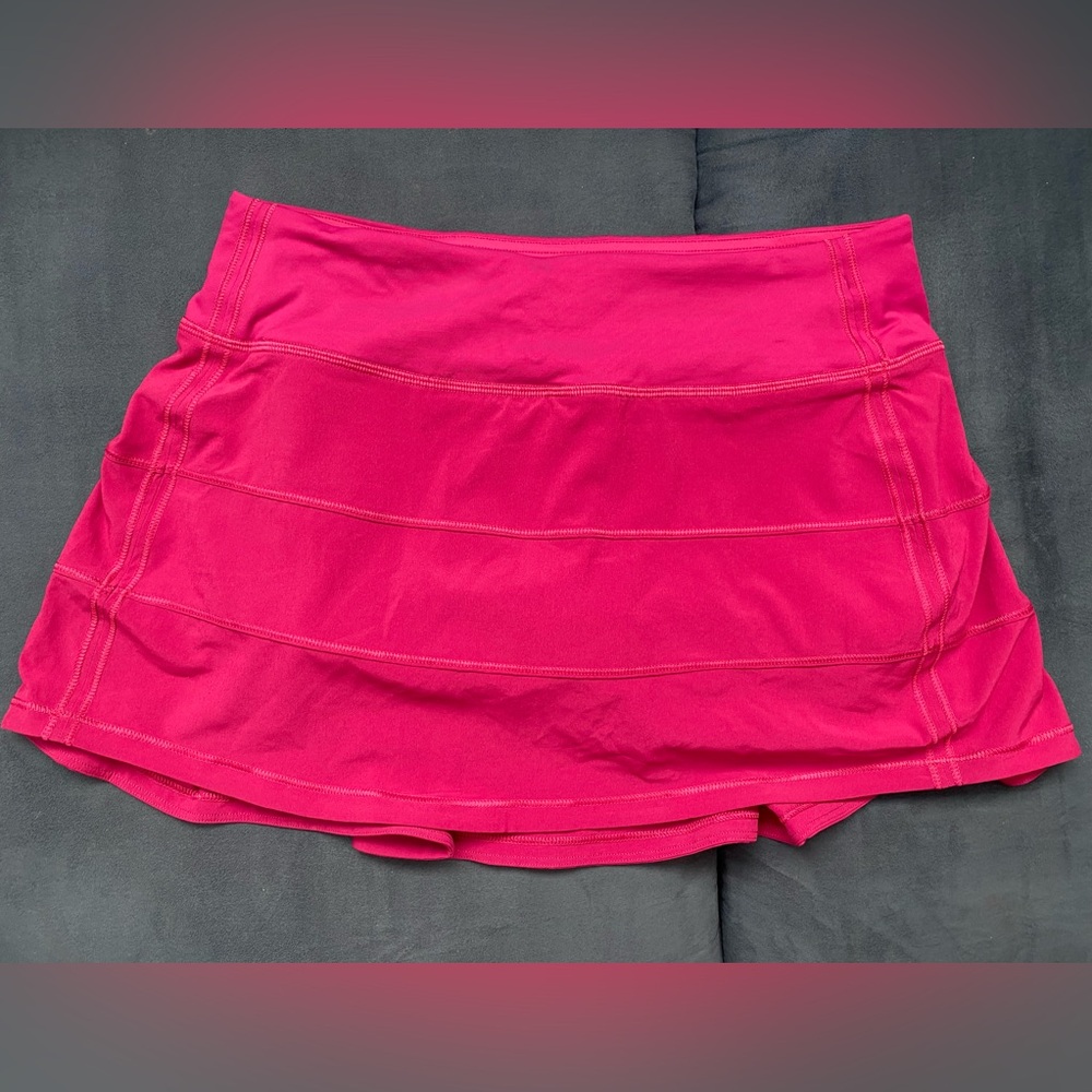 Lululemon Pace Rival amid-Rise skirt